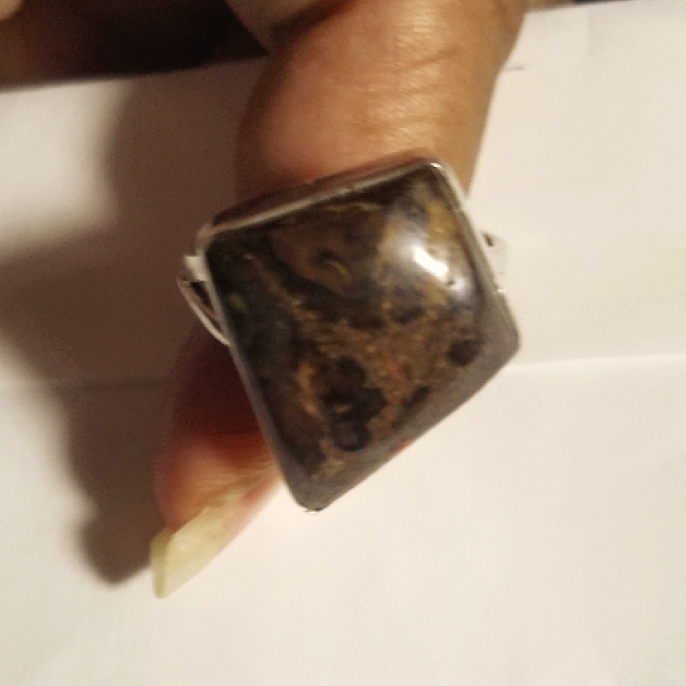New 925 Sterling Silver Natural Boulder Oval Ring - Diamond Shaped